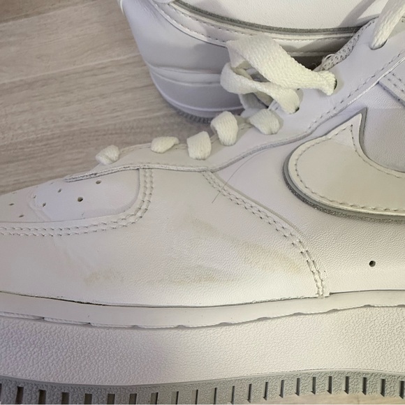 Nike Air Force 1 Low White Sneakers — Men’s Size 13 - Picture 8 of 12